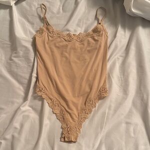 SKIMS size S nude bodysuit